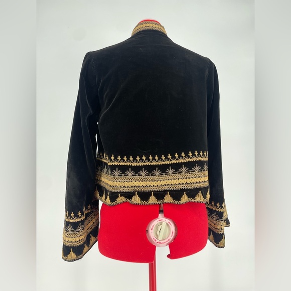 Vintage Tahsin Safadi Boutique Black Velvet Embroidered Flared Sleeve Jacket - Picture 11 of 16